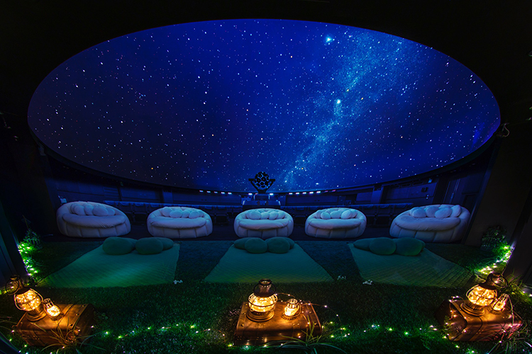 Konicaminolta Planetarium Manten inSunshineCity