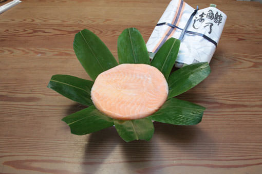 鱒魚壽司單層