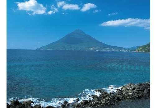 富士 薩摩 開聞岳｜日本百名山！三角錐の美しい山容が魅力の薩摩富士へ行こう！