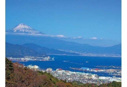 世界遺產裡的逆富士 靜岡縣內的美景地點